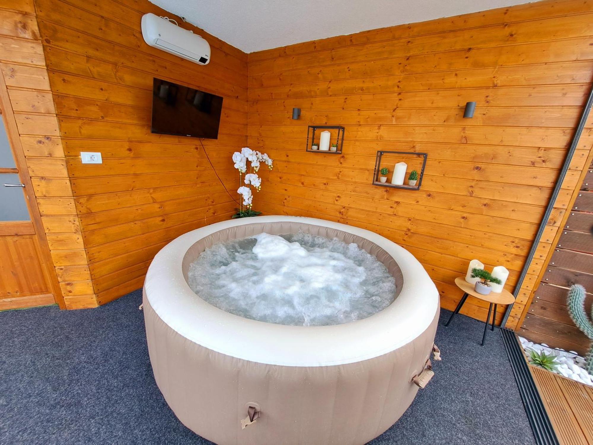 "Oasis Of Peace Zagreb-Apartments" Экстерьер фото